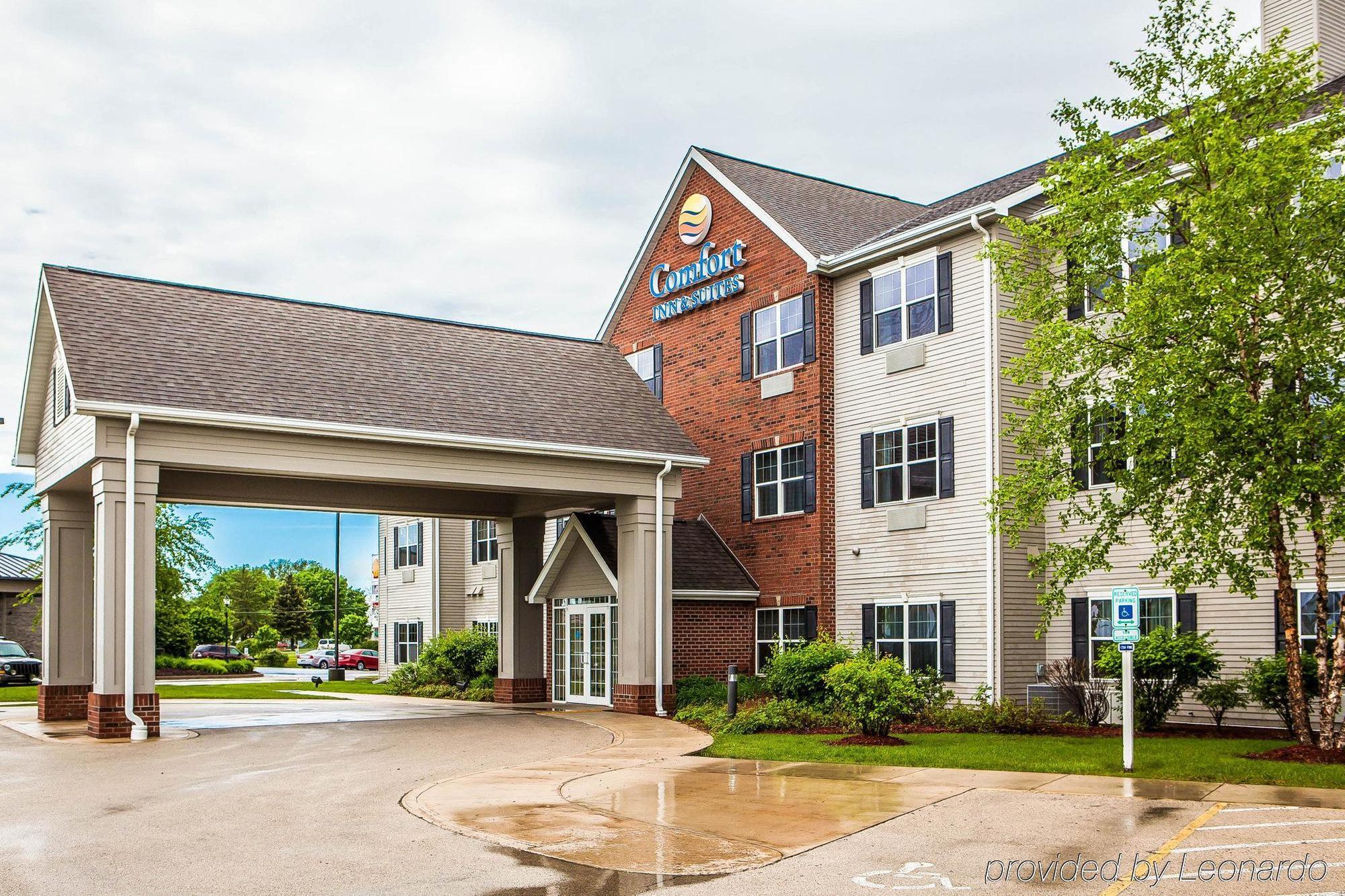 Americinn By Wyndham Fulton Clinton Exterior photo